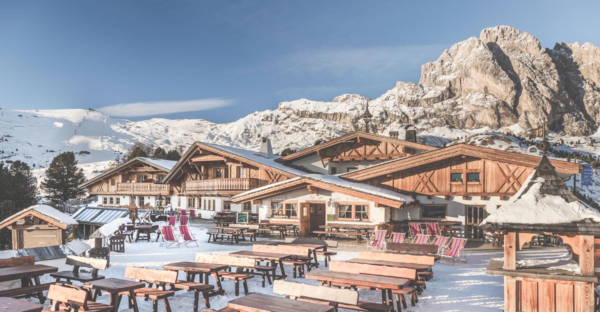 Almhotel Col Raiser Santa Cristina Val Gardena Esterno foto